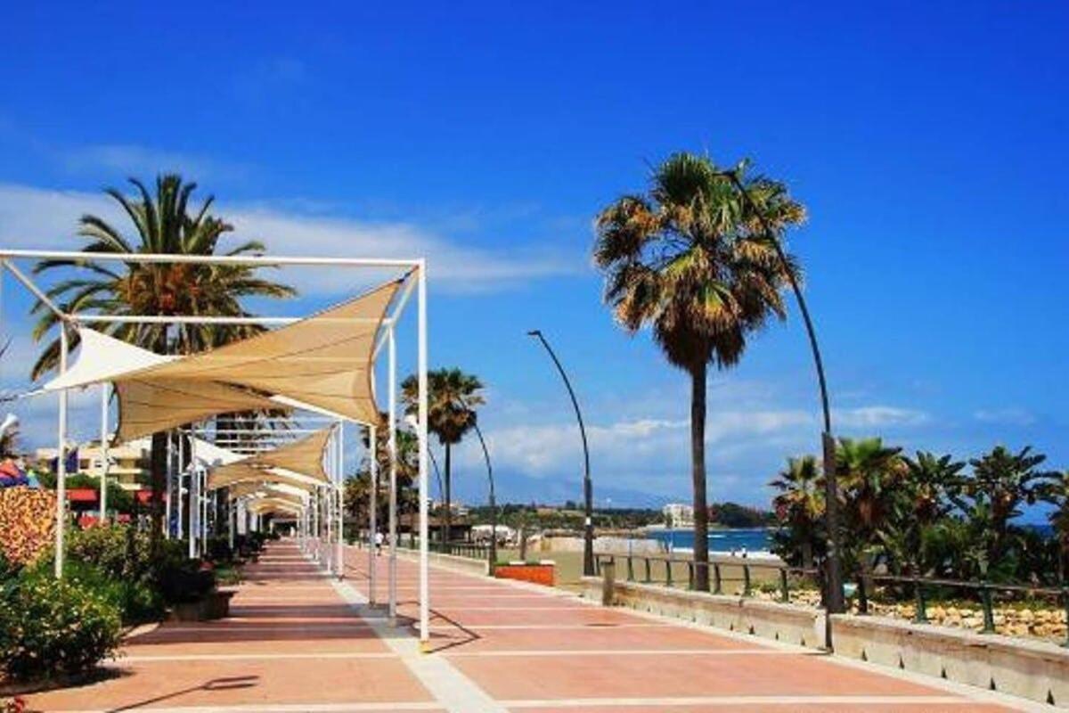 Espectacular Piso En Primera Linea De Playa Estepona Buitenkant foto